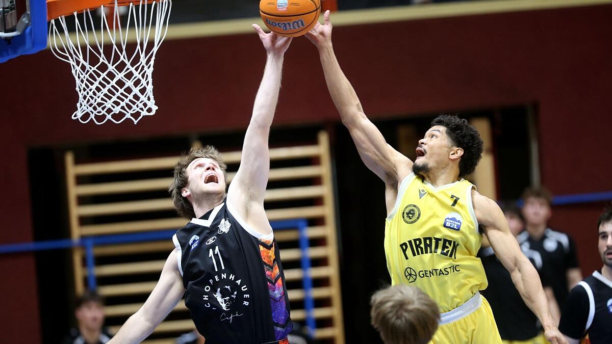 Marcus Holyfield (Piraten), Marius Witzmann (Vienna United)