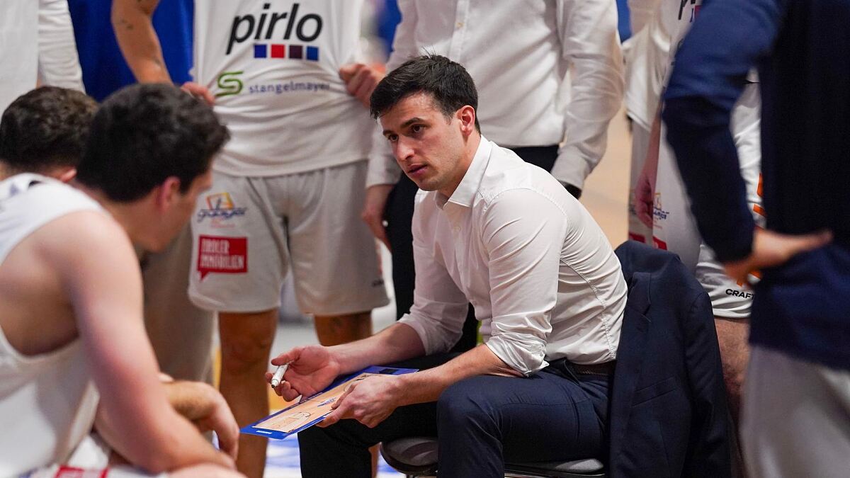 Xavi Mascaro_Head Coach Towers
