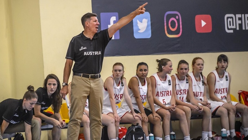 NTWU16_2019_Beszczynski 