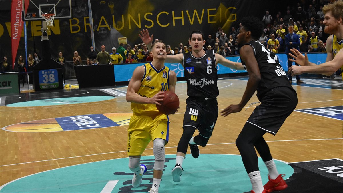 Tommy Klepeisz in action vs Crailsheim (Verwendung frei nur für diesen Beitrag vom 30.12.2019)