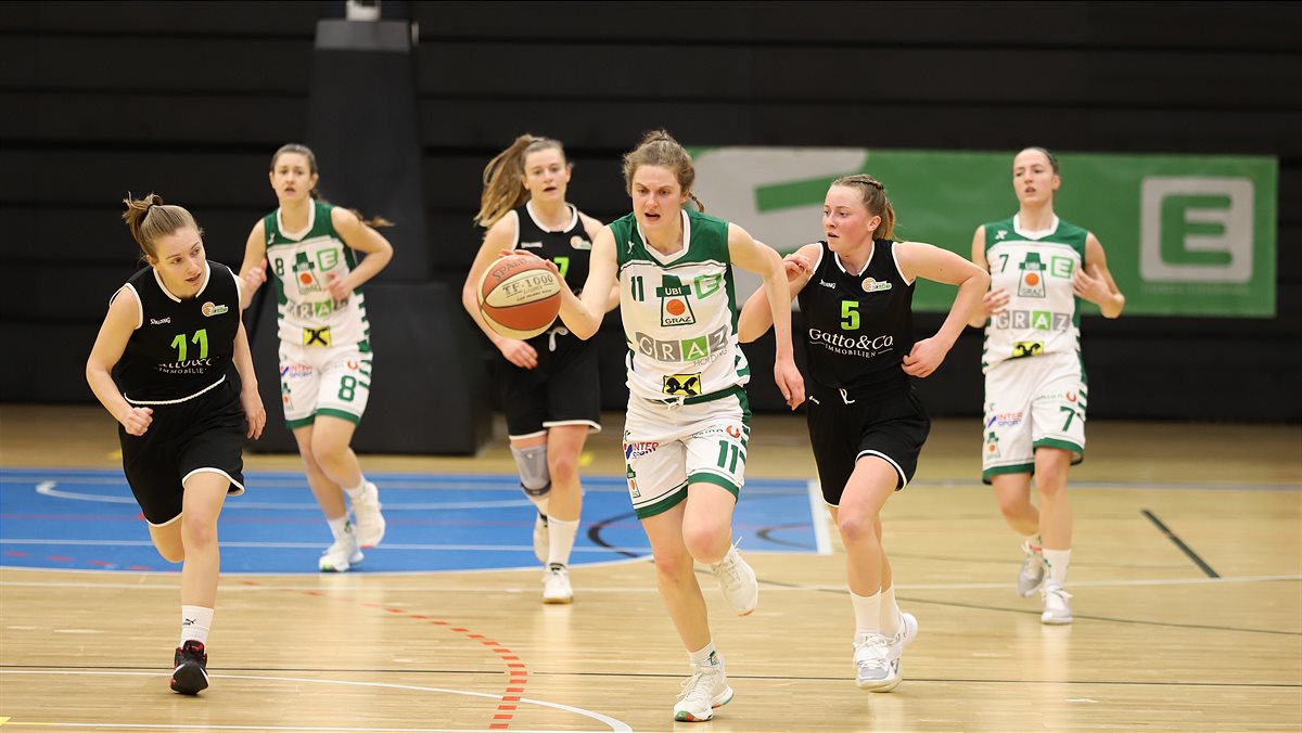 Camilla Neumann im ersten SF 