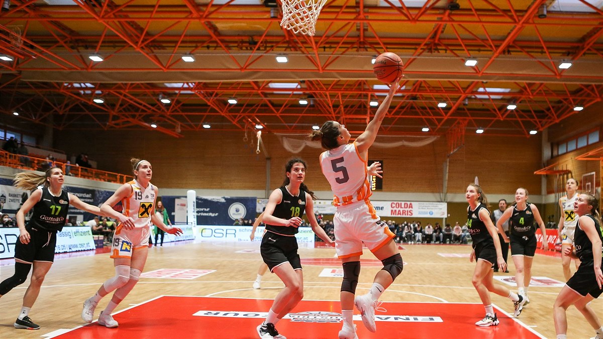 BK Raiffeisen Duchess vs Basket Flames 