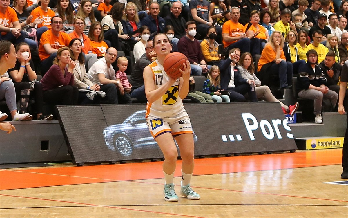 BDSL22_Duchess_Zderadicka Pia