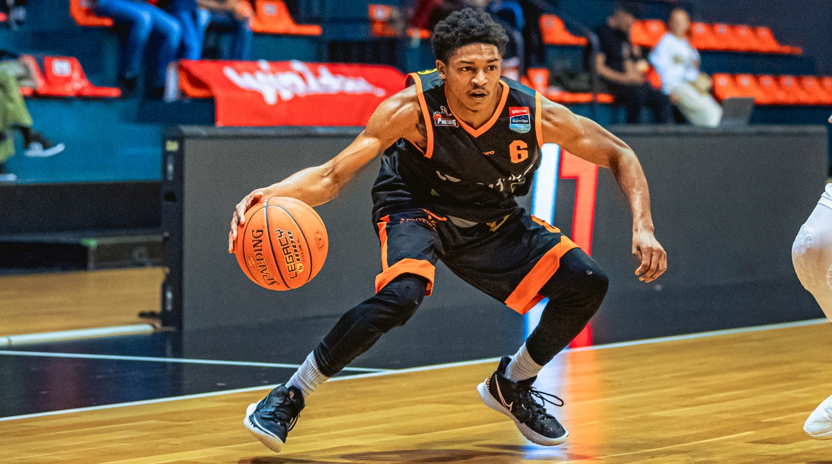 BSL22_Panthers_Steve Robinson Jr. 