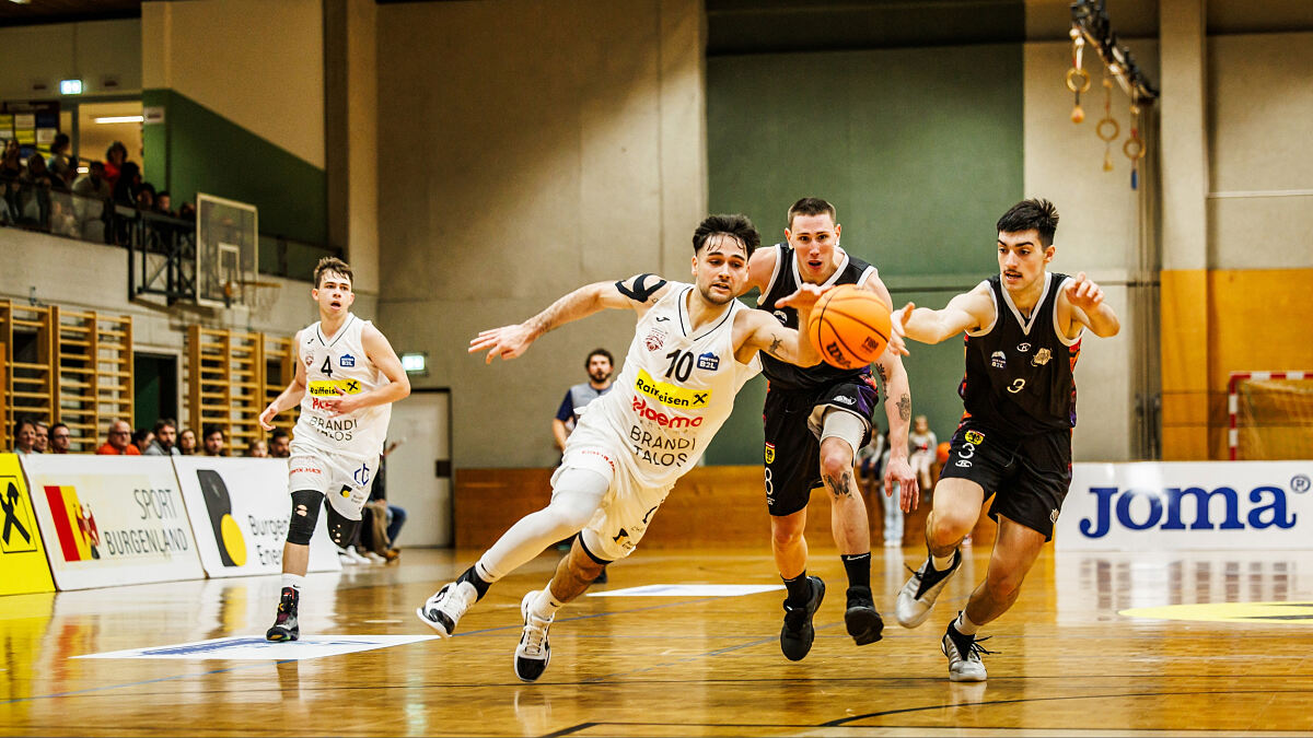 B2L-Rocks vs. United