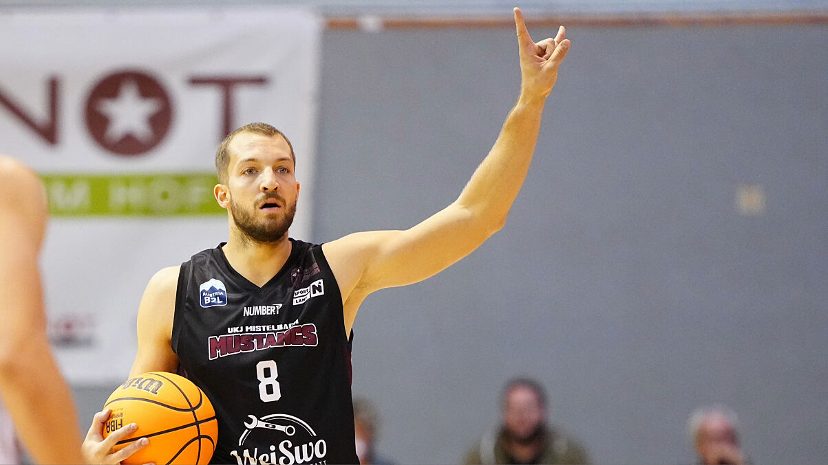 B2L_Mustangs_Kozina 