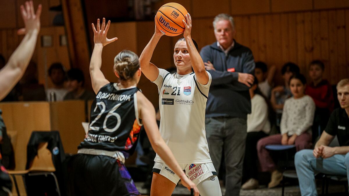 Rebekka „Bekki“ Kalaydjiev